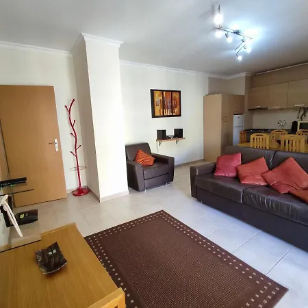 4b Alto Dos Navegantes - Casas & Papeis * Armação de Pêra