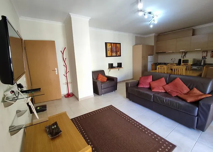 4b Alto Dos Navegantes - Casas&papéis * Armação de Pêra